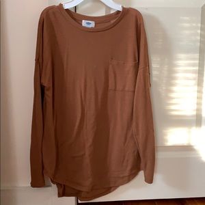 brown long sleeve shirt